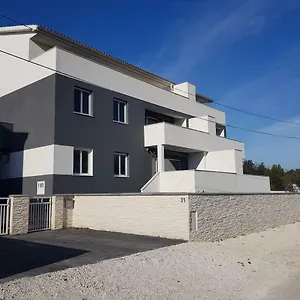 Rosenberg Apartment Medulin